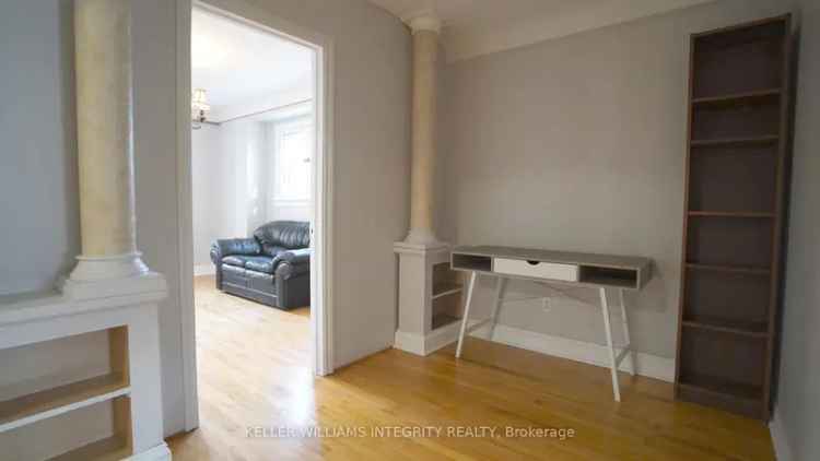 Rent Bright Spacious 4 Bed Duplex Unit in Ottawa with Modern Features