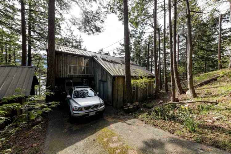 A $1,998,000.00 House with Acreage with 4 bedrooms in Bowen Island, Bowen Island