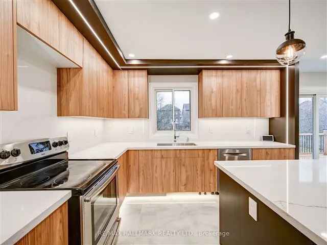 House For Sale in Innisfil, Ontario