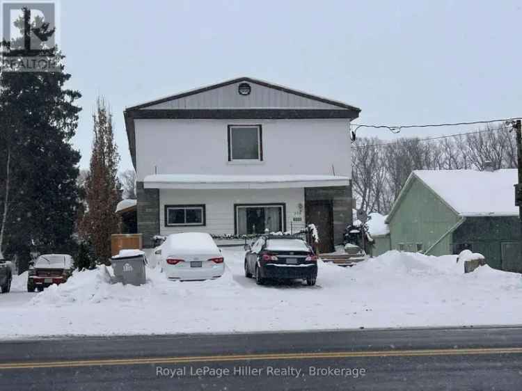 7 Unit Apartment Building Turnkey Investment Near Stratford