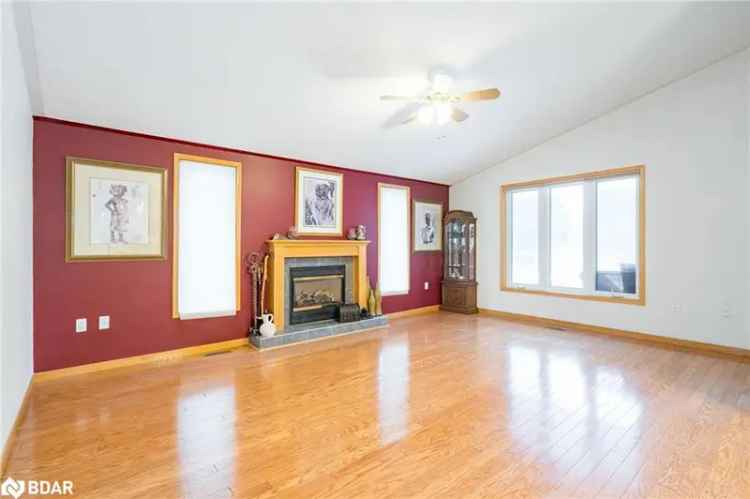 2-Bed 2-Bath Wasaga Beach Home with Pond Views