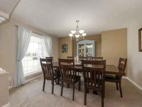 House For Sale in Elsinore Edmonton