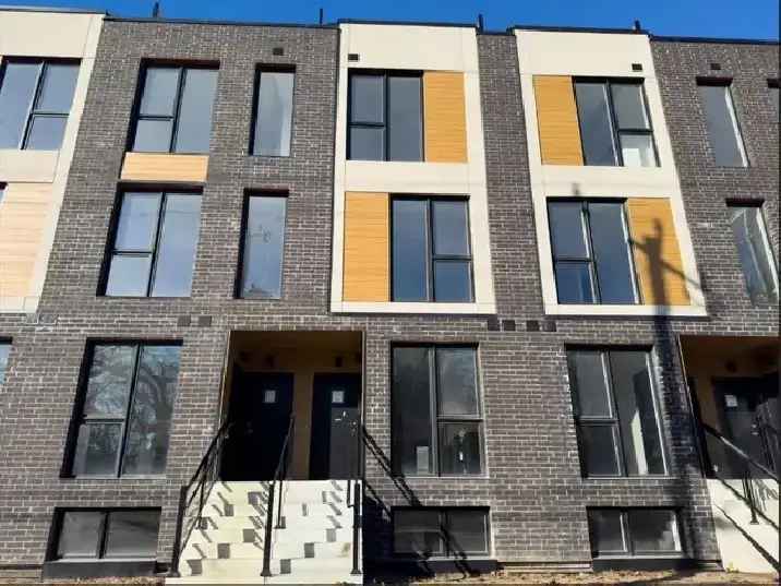 Brand New 3 Bedroom 2 Bathroom Stacked Townhouse For Rent