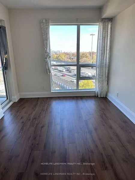 Upscale 1+1 Condo Near Park Steps To TTC Hwy 401