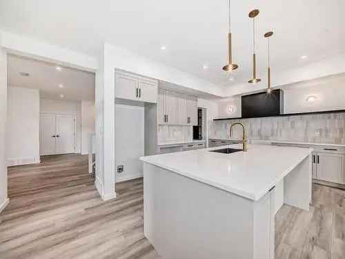 House For Sale in Ambleside Edmonton