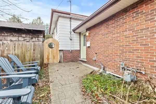 House For Sale in 1, Glendee Court, Hamilton, Ontario