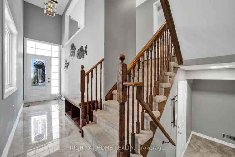 House For Sale in East Gwillimbury, Ontario