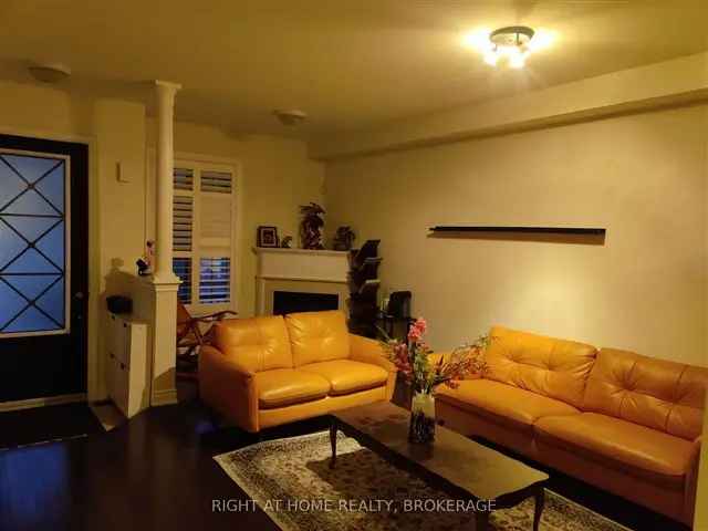 Beautiful Furnished Townhouse For Lease 1874 Sq Ft