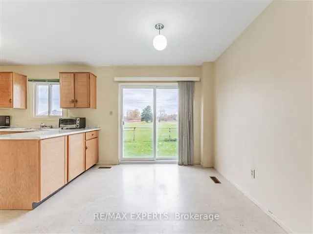 House For Sale in Vaughan, Ontario