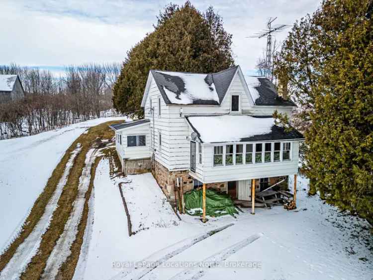 House For Sale in Meaford, Ontario