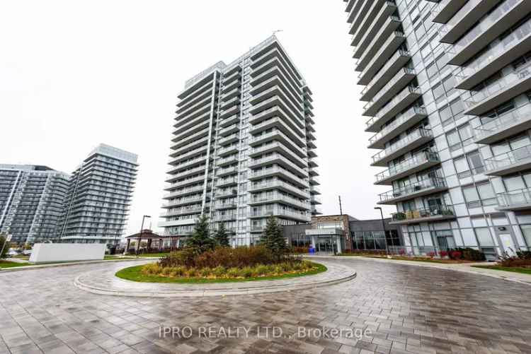 Erin Mills Condo Near Shops and Hospital