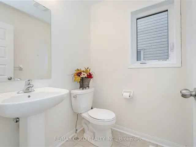 House For Sale in Oshawa, Ontario