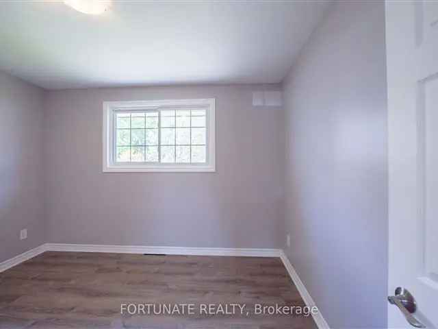 3 Br Bungalow w In-Law Suite Near Amenities