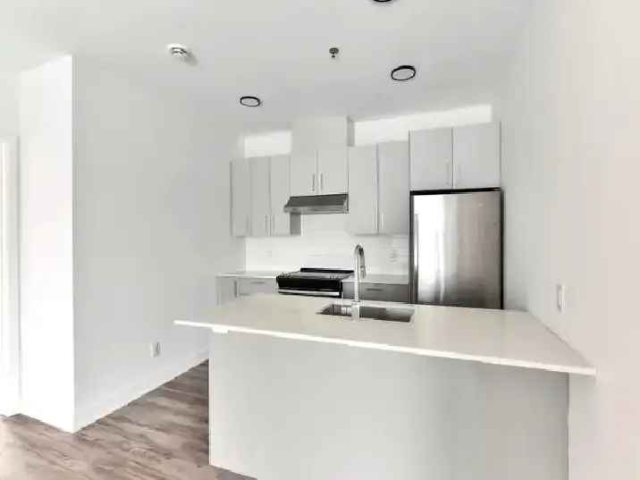 appartement à louer-3cc-Ahuntsic-Montreal-Acadie-Metro Sauvé