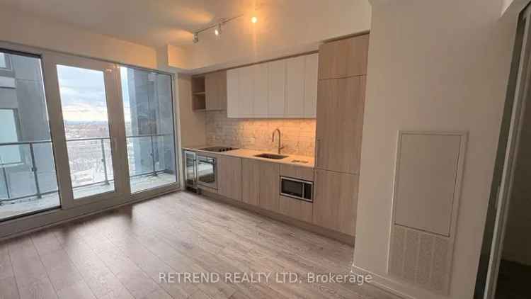 Luxury 1 Bed + Den Condo in Forest Hill with Subway Access