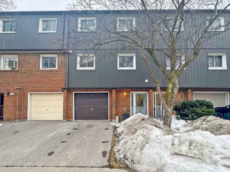 House For Sale in Toronto, Ontario