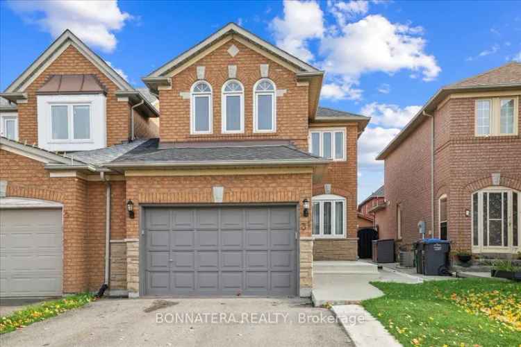 House For Sale in Brampton, Ontario