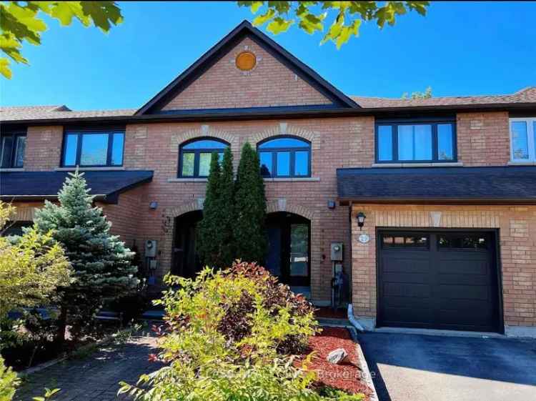 House For Sale in 29, Mistleflower Court, Richmond Hill, Ontario