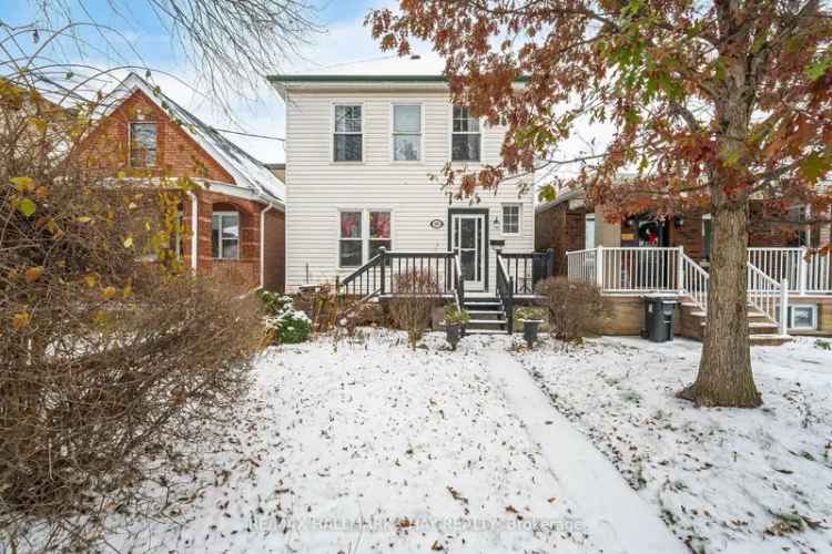 House For Sale in Toronto, Ontario