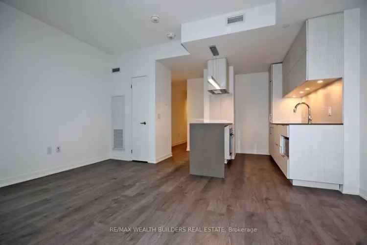 Rent Studio Apartment in Lower Jarvis with Waterfront Views