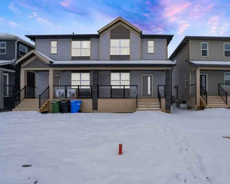 House For Sale in Calgary, Alberta