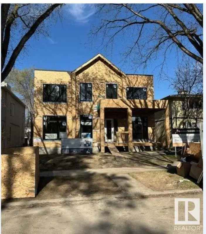 Luxury 5000 sq ft Glenora Home - 4 1 Bedrooms 6 Baths