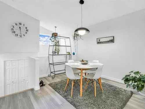 4 Bedroom Bi Level House For Sale In Blackburne Edmonton