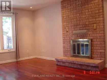 4 rooms house of 346 m² in Mississauga