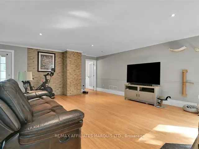 House For Sale in South Glengarry, Ontario