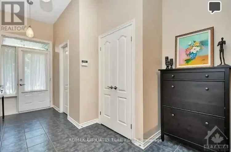 3-Bedroom Townhome in Ottawa - Spacious, Modern, and Convenient