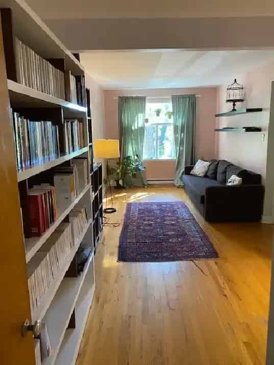Furnished 4.5 Apartment Near Metro Jolicoeur