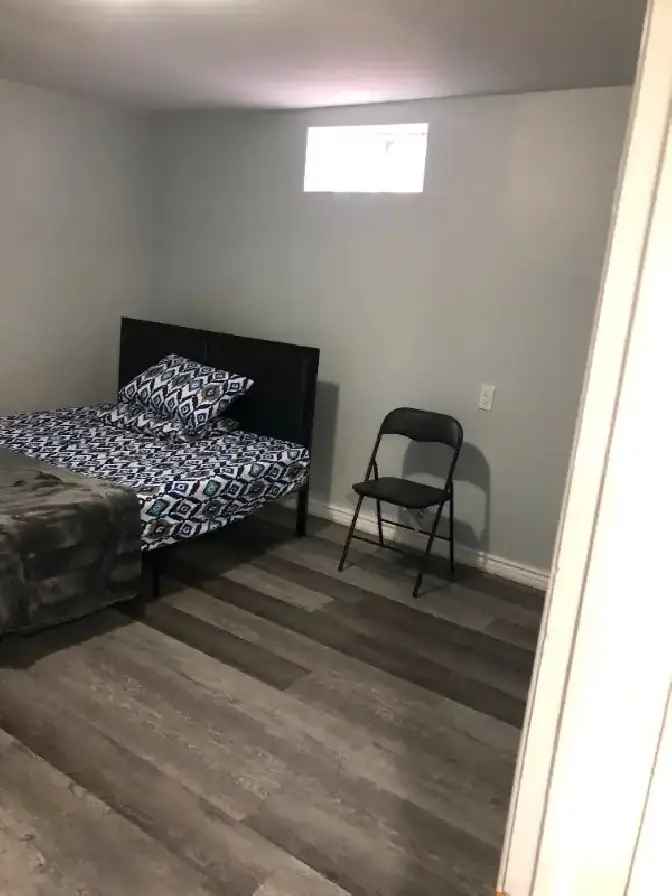 Furnished Room for Rent (GTA) Scarborough (Daily/Weekly Payment)