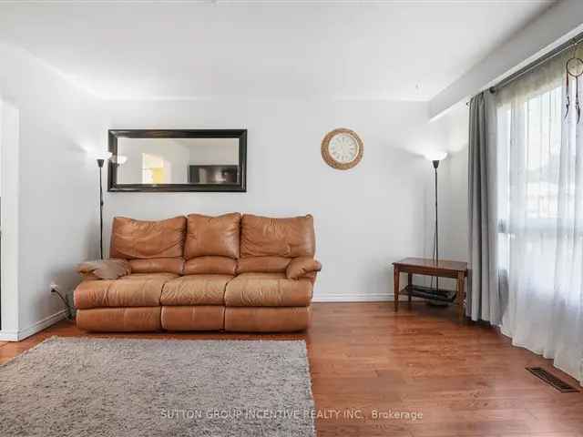 House For Sale in Barrie, Ontario