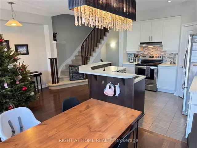 Kanata Lakes Modern Home 3 Bed 3 Bath 2200 sq ft