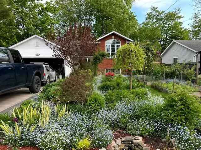 4 Bedroom 2 Bath Home in Ridgeway Thunderbay