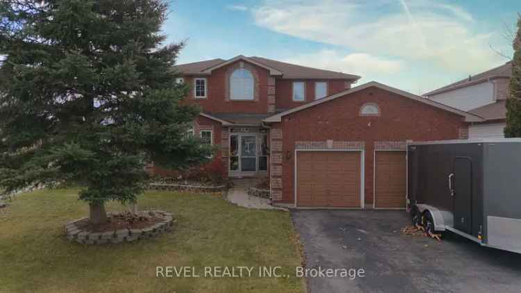 House For Sale in Barrie, Ontario