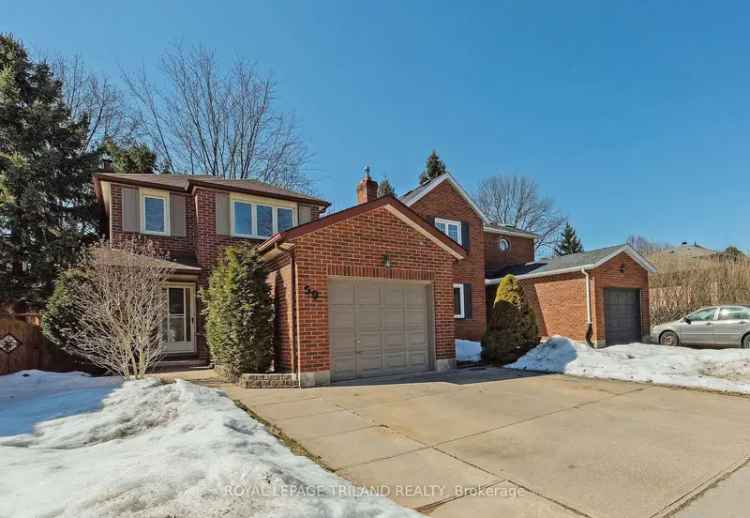 House For Sale in 59, Walmer Gardens, London, Ontario