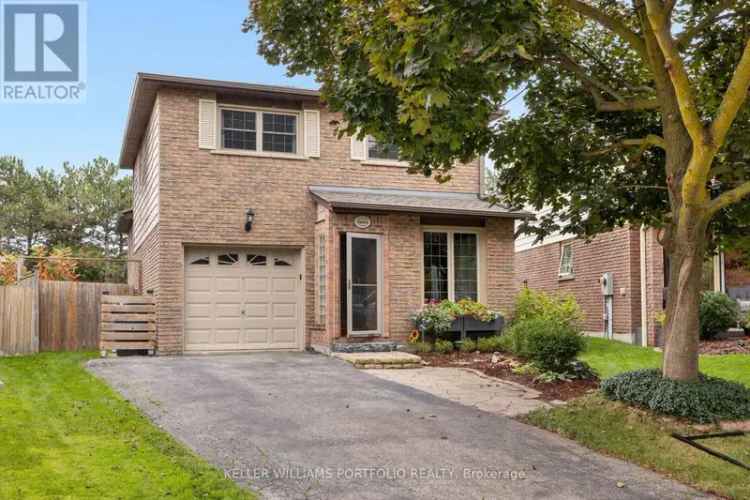 Spacious Split Level Home with Private Backyard Pool Treehouse