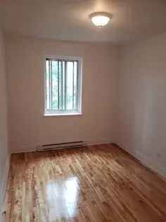 2 Bedroom Apartment in Montreal Available April 1st