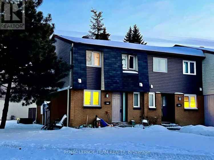 3 Bedroom Townhome with Private Backyard - Investment Opportunity