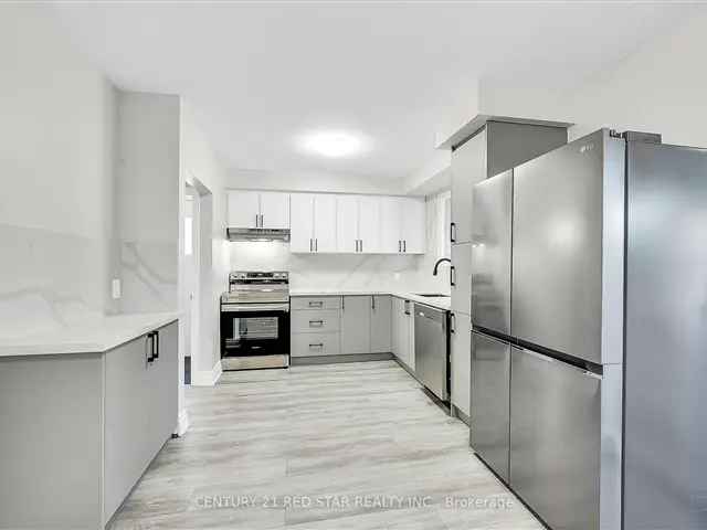 House For Sale in Hamilton, Ontario