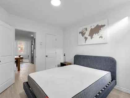 Downtown Montreal Furnished 3 1/2 Apartment Near Metro
