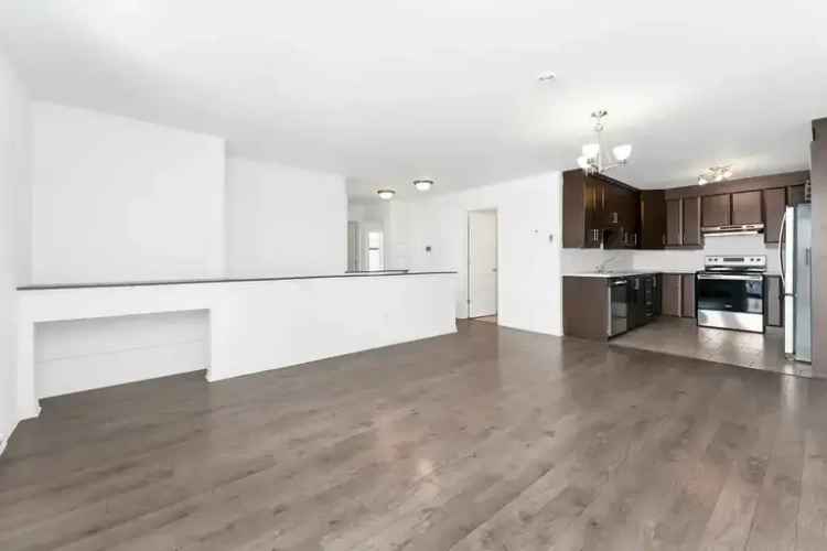 Gatineau Apartments - Renovated 1 & 2 Bedroom Suites Available Now