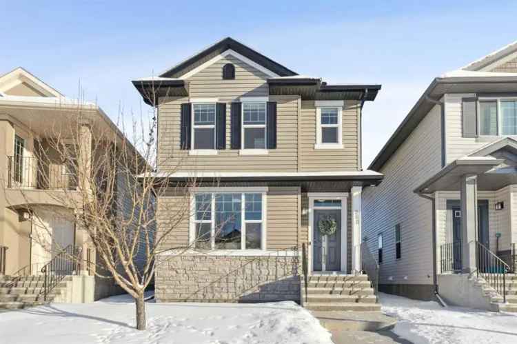 Stunning 2-Storey Cranston Home - 3 Beds, 2.5 Baths, Finished Basement