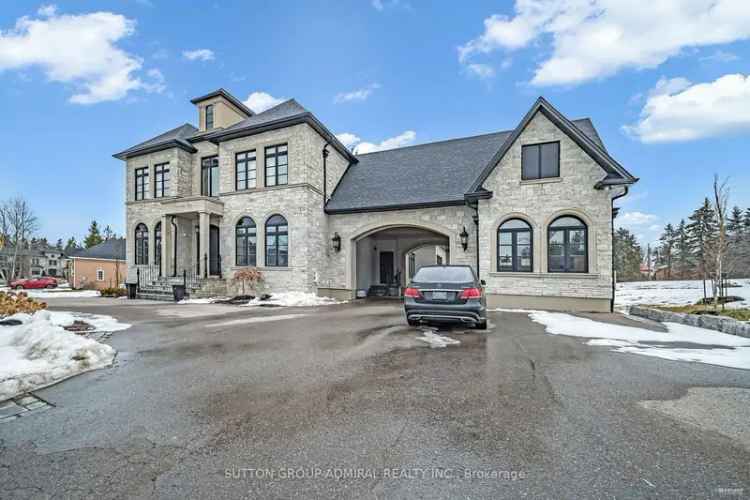 House For Sale in Whitchurch-Stouffville, Ontario