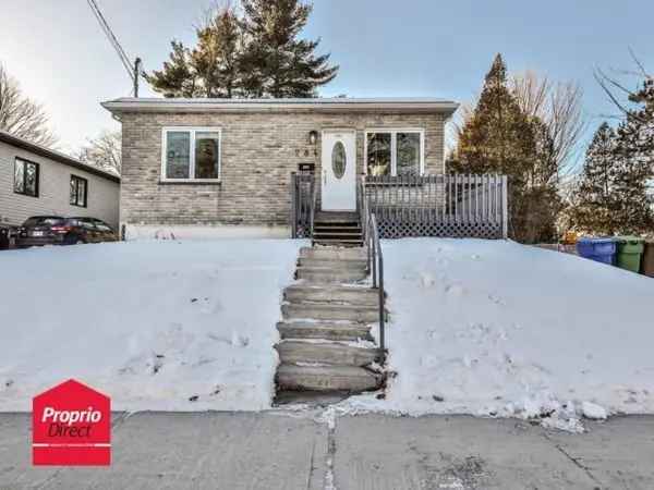 2-Bedroom Bungalow for Sale Laurentides