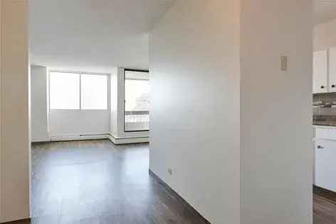 2 rooms apartment of 87 m² in Edmonton