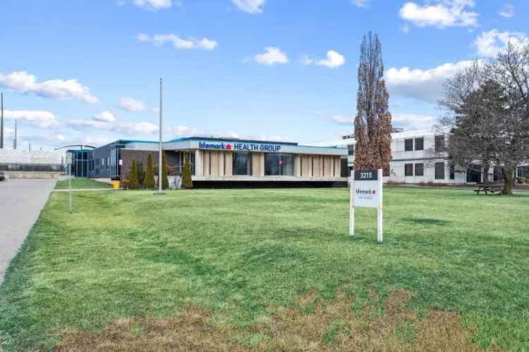 Office building For Rent in 3215, North Service Road, Burlington, Ontario