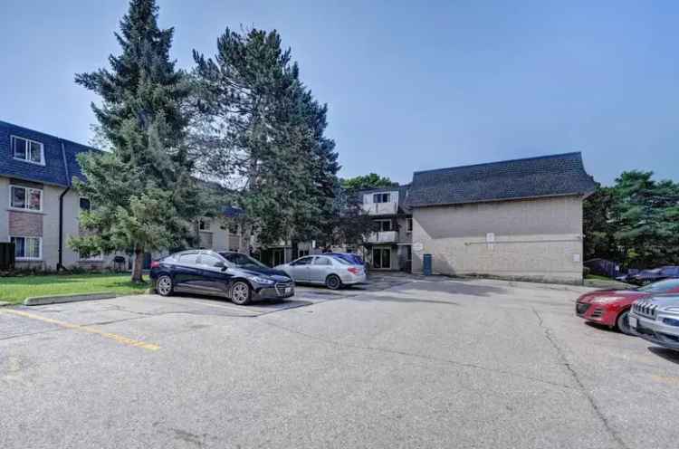 Rent Hillcrest Apartments in Fergus with Great Promotions and Features