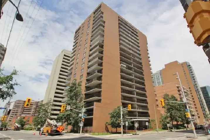 1 Bedroom Condo for Rent in Centretown